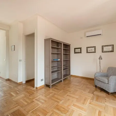 Lungotevere Ripa Luxury Apartament Rzym