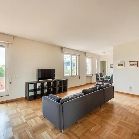 Apartament Lungotevere Ripa Luxury